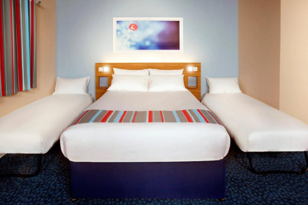 Travelodge Ludlow Woofferton Екстер'єр фото